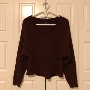 AEO V-neck Burgundy Sweater ❣️